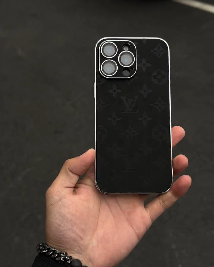 路易威登翻毛皮鋼印手機殼-ZUIHANG SHOP